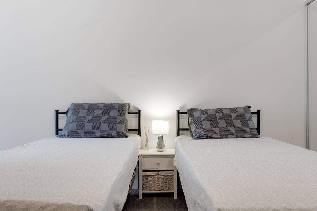 Apartment Stylish 2br Getaway In Gold Coast